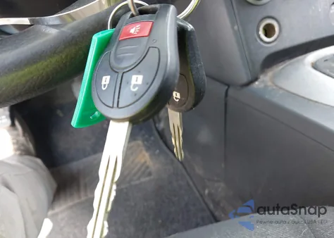 2010 Nissan Rogue S z USA, uszkodzony, nr VIN JN8AS5MV3AW606901